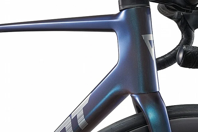 Giant 2025 TCR Advanced Pro 0 Road Bike - Image 7